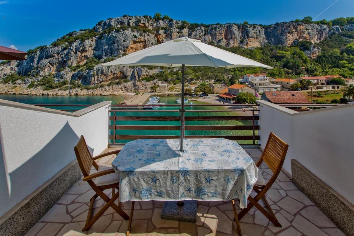 Villa Mateljan Zastrazisce Экстерьер фото