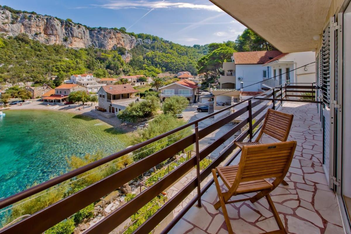 Villa Mateljan Zastrazisce Экстерьер фото